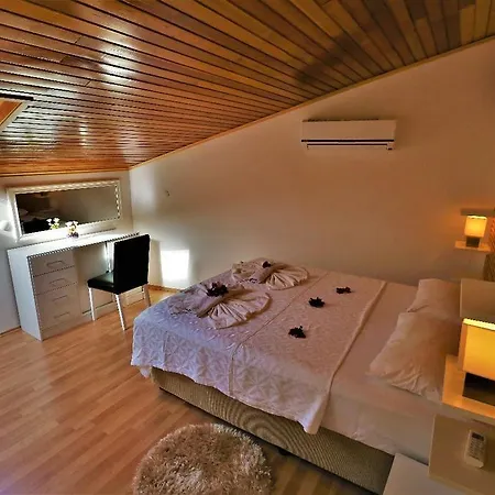 Jolly Apart Sultan House شقة كاس